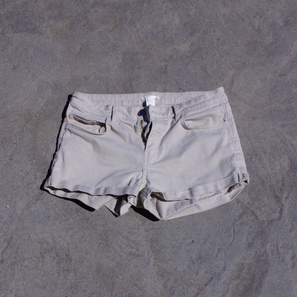 H&M Beige Jean Shorts